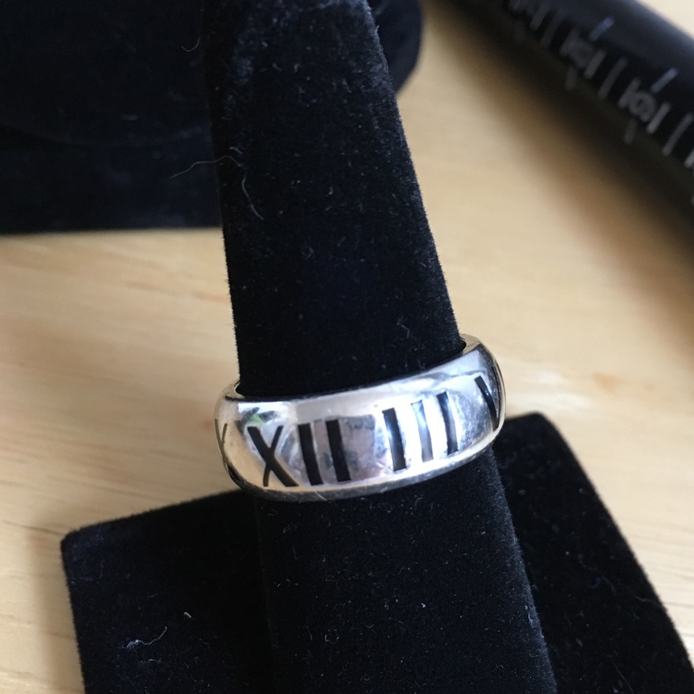 Tiffany & Co. Atlas 2003 ring authentic 925